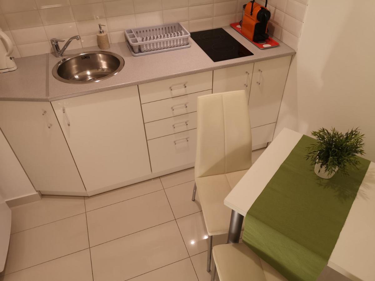 Central Apartment Budapest Bagian luar foto