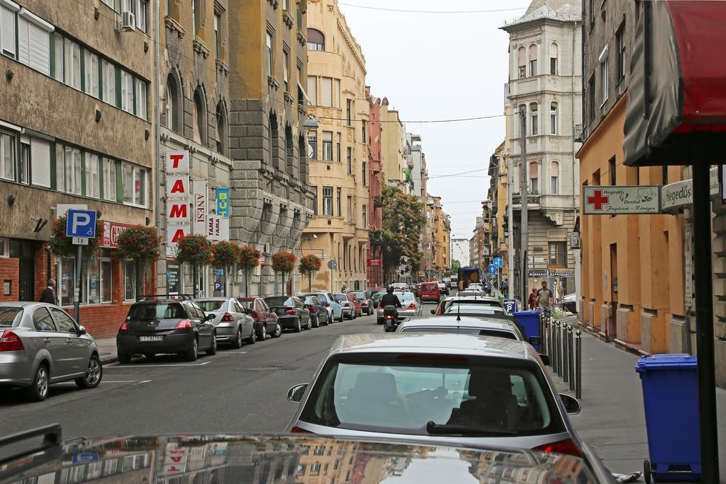 Central Apartment Budapest Ruang foto